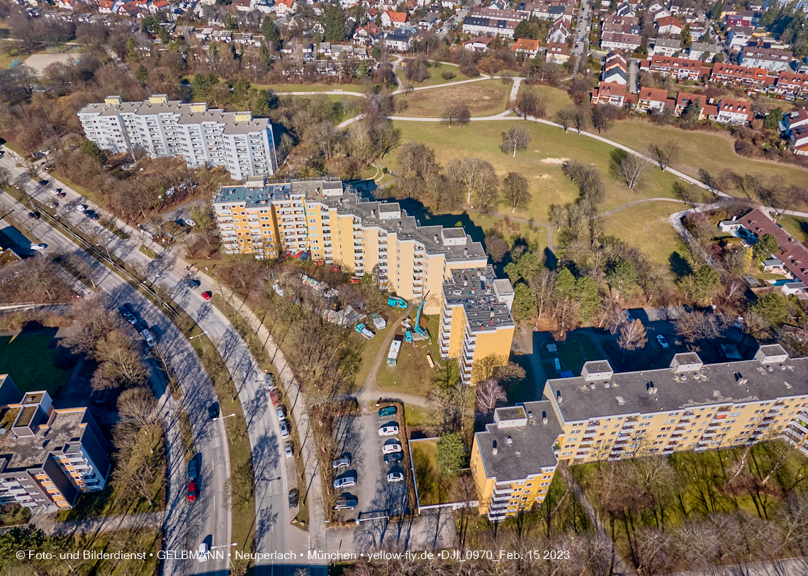 15.02.2023 - Marx-Zentrum und Wohnanlage Karl-Marx-Ring in Neuperlach